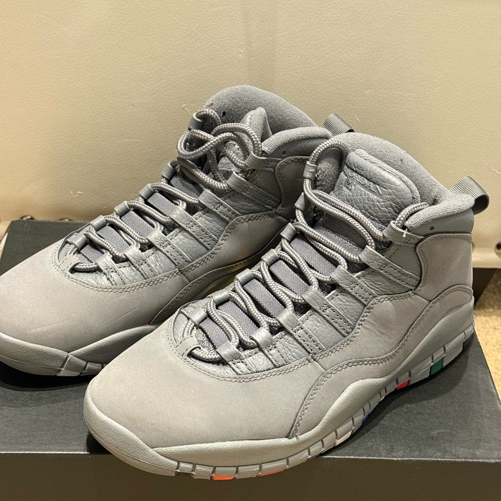 Jordan Gray Sneakers with High-Cut Design and Ribbed Midsole
